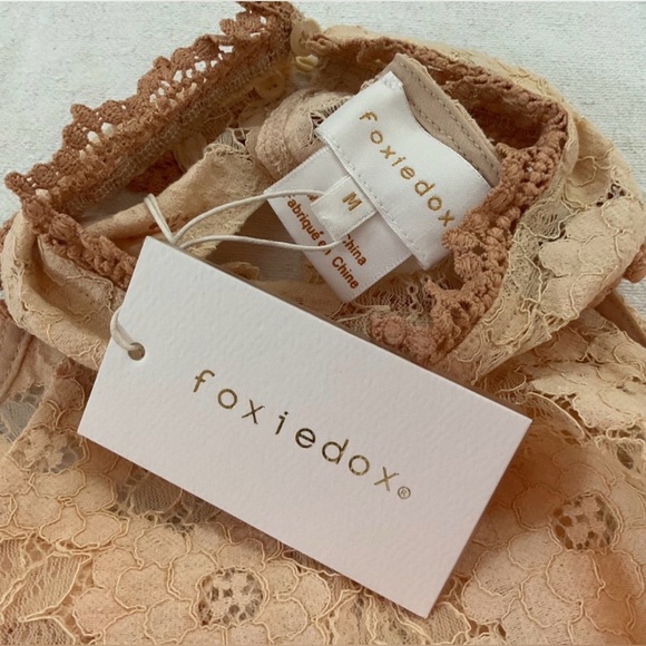 Foxiedox Lace Halter Midi Dress Tan White M Anthropologie NWT - Picture 7 of 11